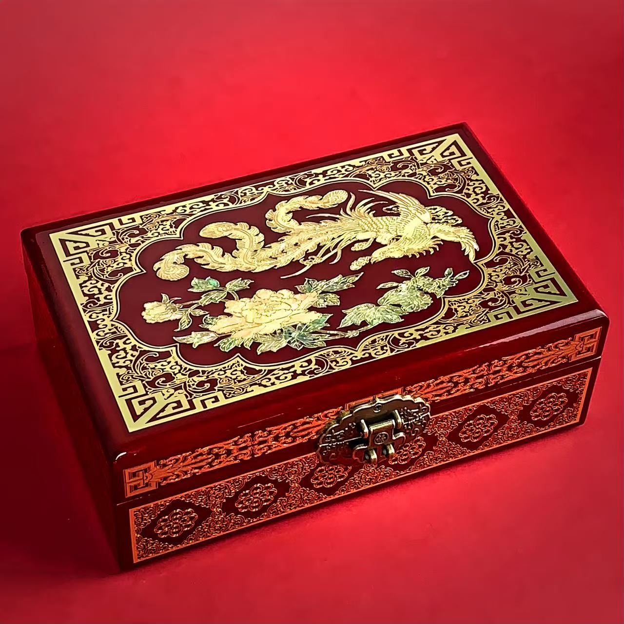 The Phoenix & Flora Lacquer Jewelry Box | Mythical Elegance